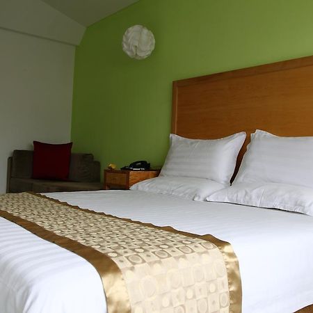 Fx Inn Shanghai North Bund Exterior photo