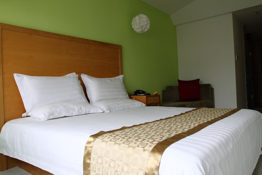 Fx Inn Shanghai North Bund Room photo